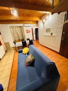 Sunflower Apartment