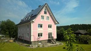 5 hvězdičkový apartmán Gästehaus Villa Ruth Wildbergerhütte Německo