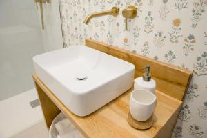 La Toscana Casa Rural piscina ,parking ,barbacoa