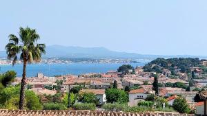 Sea view and perfect location