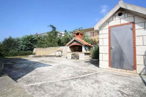 Apartment in Novi Vinodolski 15435