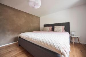 fabrikzeit-bijou-glarus - Blick auf Berge