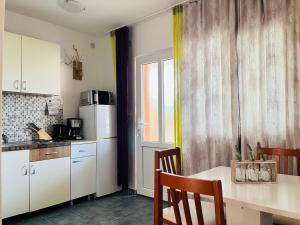 Apartments 4M