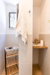 Chambre Lit Queen-Size avec Baignoire Spa