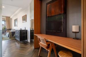 Luxury CBD Darlinghurst Apartment with Rooftop BBQ Area Pool Sauna Gym