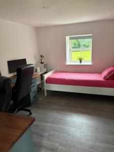 Siochain Agus Ciuin Teach