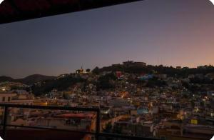 Quijote Loft Rentals Moyas