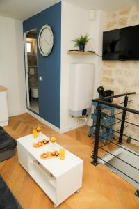 Appartements Charme parisien ideal sejour a deux : Appartement 1 Chambre