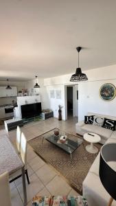 Kyrenia 2 bedroom apartment
