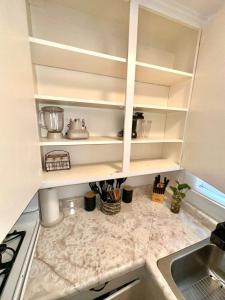 Cozy home in Franklin Village, Central location!