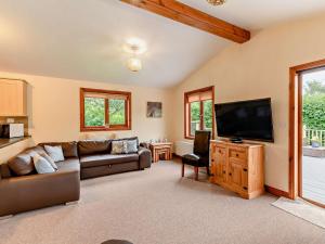 3 Bed in Sutton on Derwent 93206