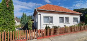 Holiday home Balatonbereny - Balaton 18150 - 4hvězdičkové hotely ve městě Balatonberény