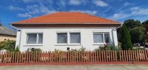 Holiday home Balatonbereny - Balaton 18150