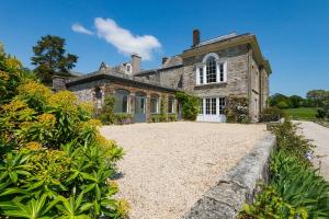 Lostwithiel Manor