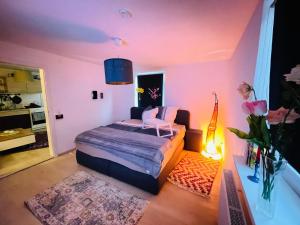 TOP 2 ROOM APPARTEMENT l CITY CENTER l 24H SELF CHECK IN l 2 SMART TV l REGENDUSCHE l FREE PARKING