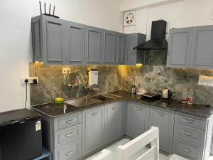 Kasauli Hill crest By Xaria Luxury Studio Apartment