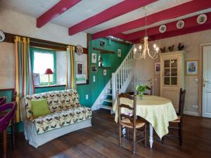 Maisons de vacances Breton Escape in Querrien, cleaning included : photos des chambres