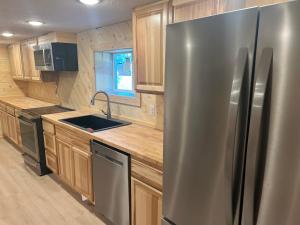 glacier creek apartment