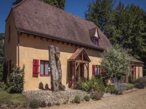 Maisons de vacances Appealing apartment in Vezac with swimming pool : photos des chambres