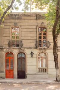 Design & Timeless Charm Casa Serapio- Residence3