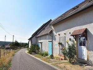 Maisons de vacances Holiday Home in Vignol with Heated Pool, cleaning included : photos des chambres