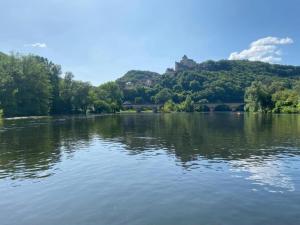 Maisons de vacances Peaceful Stay in Saint-Nexans, cleaning included : photos des chambres