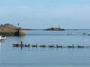 Maisons de vacances Stone House in Brittany near Roscoff & Beaches, cleaning included : photos des chambres