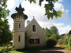 Maisons de vacances Holiday Home in Brion with Pool and Nature, cleaning included : photos des chambres