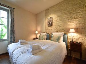 Maisons de vacances Elegant Manor Retreat Normandy, cleaning included : photos des chambres