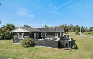 Amazing Home In Løkken With Wifi