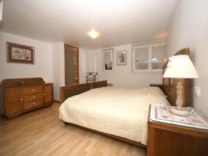 Appartements Apartment in Riquewihr near Vineyards, cleaning included : photos des chambres
