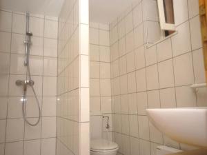 Appartements Apartment in Riquewihr near Vineyards, cleaning included : photos des chambres