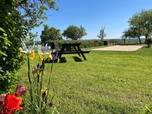 Maisons de vacances Cottage in Montrichard near Castles, cleaning included : photos des chambres