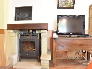Maisons de vacances Holiday Home in Faverolles with Heated Pool, cleaning included : photos des chambres