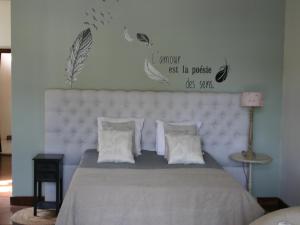 Maisons de vacances Holiday Home in Buzon with Private Pool, cleaning included : photos des chambres