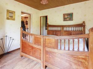 Maisons de vacances Holiday Home in Puy-l-Eveque with Pool, cleaning included : photos des chambres