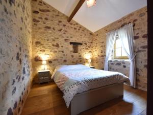 Maisons de vacances Tranquil Escape in Dordogne, cleaning included : photos des chambres