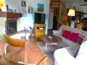 Spacious holiday home with mountain-views, cleaning included