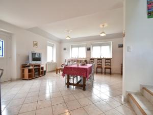 Maisons de vacances Home for 7 Guests in Plouvara, cleaning included : photos des chambres