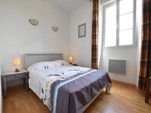 Maisons de vacances Holiday Home in Crux-la-Ville near Lake, cleaning included : photos des chambres