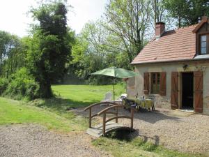 Maisons de vacances Holiday Home in Isenay near Lake and Forest, cleaning included : photos des chambres