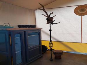 Tentes de luxe Romantic Safari Tent Lodge, cleaning included : photos des chambres