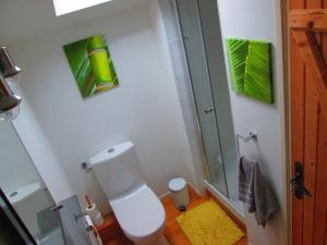 Maisons de vacances Peaceful Luxury in Verteillac, cleaning included : photos des chambres