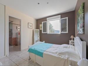 Villas Villa in Roquebrun with Private Pool, cleaning included : photos des chambres