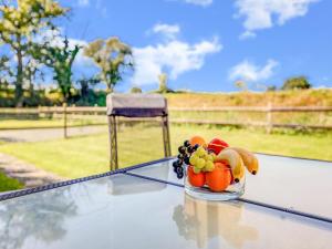 Maisons de vacances Holiday Home near Chateau de Gratot, cleaning included : photos des chambres