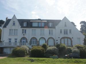 Appartements Flat in Plougasnou with Sea Views & Beaches, cleaning included : photos des chambres