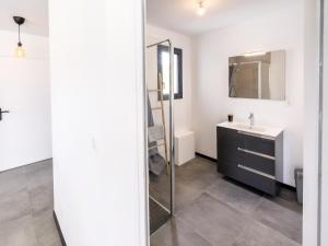 Maisons de vacances Holiday Near Normandy Beaches, cleaning included : photos des chambres