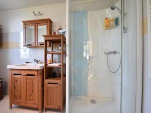 Maisons de vacances Fermanville Sea Holiday Home, cleaning included : photos des chambres