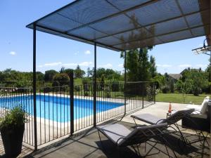 Maisons de vacances Charming Holiday Villa with Pool, cleaning included : photos des chambres