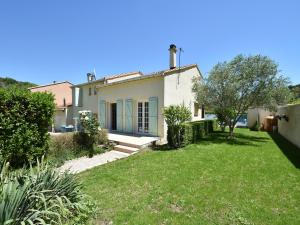 Villas Splash & Serenity by the Pool, cleaning included : photos des chambres